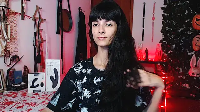 CarrieBurton online show from November 6, 7:09 pm