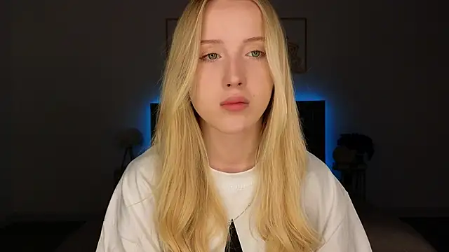adele armass online show from June 4, 9:08 pm