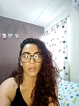 ROSALIAFILL online show from October 30, 8:43 pm