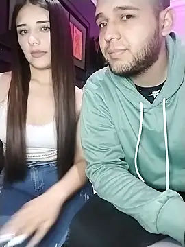 dominic and zoe online show from November 11, 11:02 pm