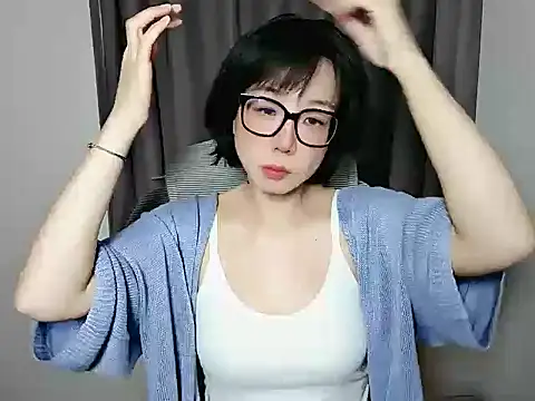 k0k0vv online show from November 17, 3:24 pm