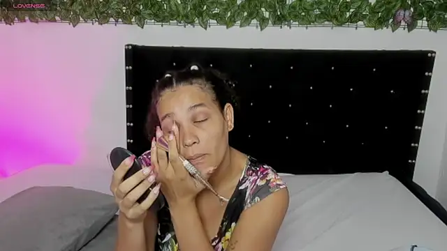 Olena hot10 online show from December 4, 1:24 pm