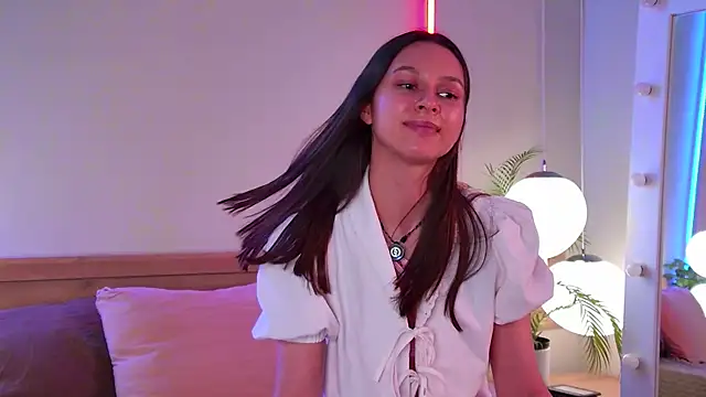  AlinaHot  online show from November 5, 10:31 am