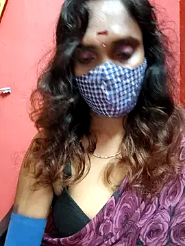 Queen-dhivya online show from December 1, 3:59 pm