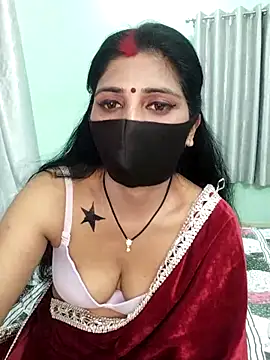 Divine Lustt online show from February 27, 4:40 pm