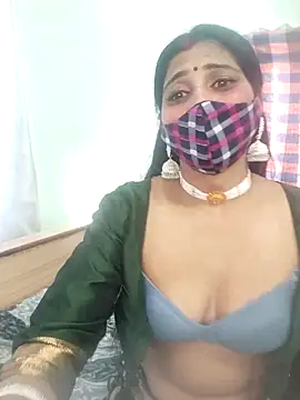 Divine Lustt online show from February 24, 10:25 am