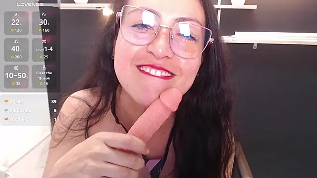 Lauryn Jones online show from April 16, 8:08 pm