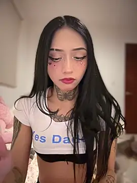 JIORYOvO online show from February 8, 3:32 am