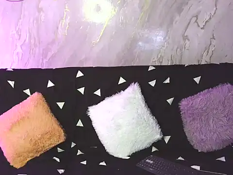 kima hot20 online show from November 3, 2:37 am