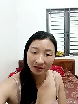 wees-lind online show from November 10, 12:28 am