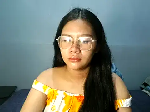 hotsexyreb online show from February 18, 4:11 am