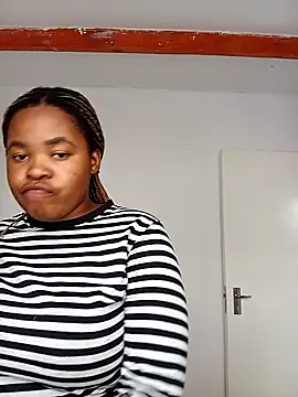 Lulubabee online show from November 26, 7:20 am