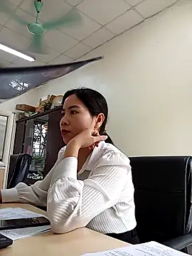 zezesexxy online show from April 6, 3:06 am