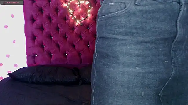 cristalsolei online show from November 10, 2:23 pm