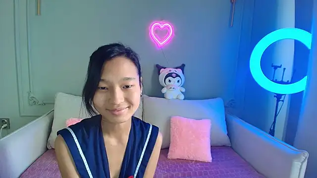 lihnpham online show from December 3, 3:31 am