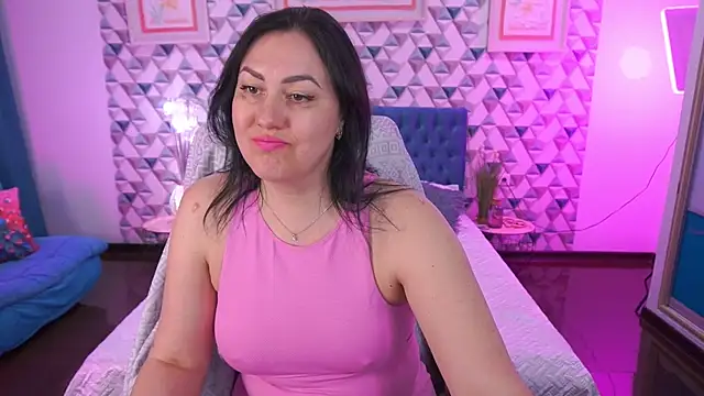 VelvetLuck online show from April 14, 1:11 pm