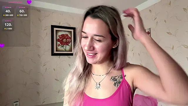 Auroragin online show from December 16, 9:04 am