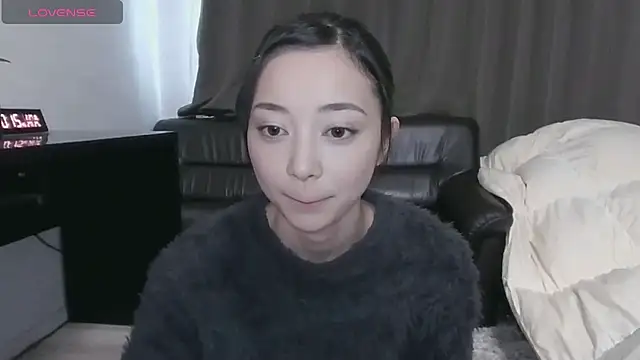 --Hina-- online show from February 27, 1:16 am