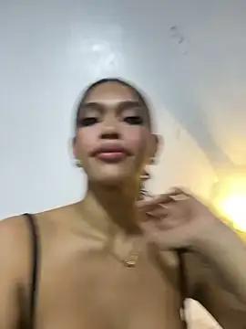 miapasitaa online show from January 17, 9:06 am