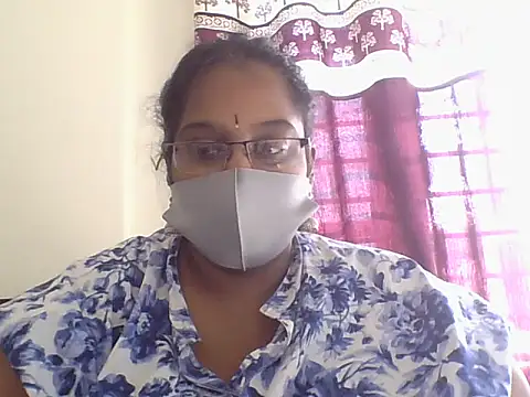 hootypriya online show from February 19, 9:53 am