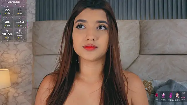 violett fowlerxx online show from December 19, 4:16 am