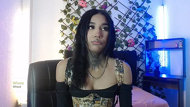 lyam ebony  online show from December 14, 3:12 am