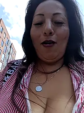 misshot 02 online show from November 22, 7:05 pm