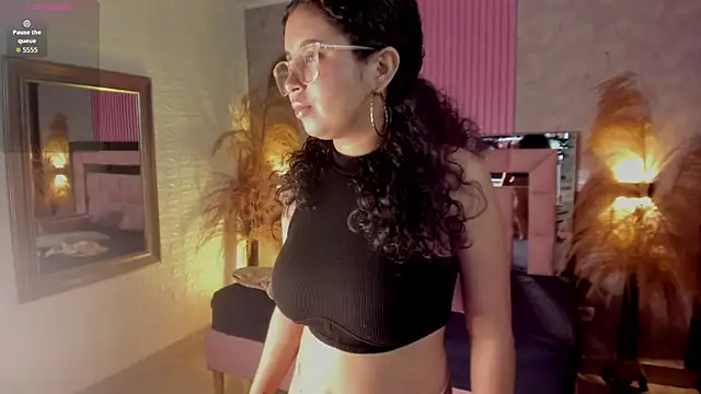 griselle rousse online show from November 7, 8:14 pm