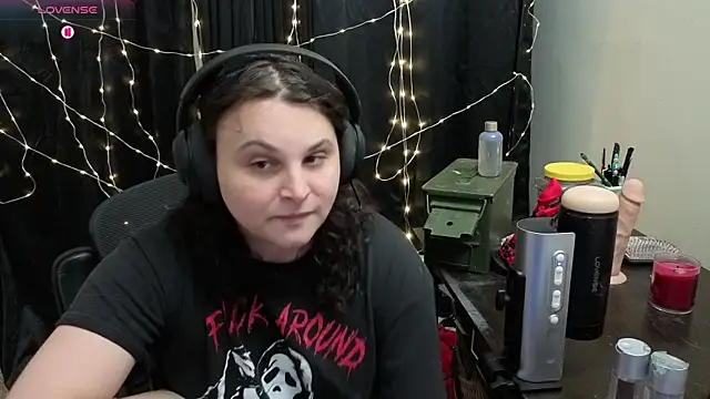 Salacious Sage online show from April 12, 8:33 pm