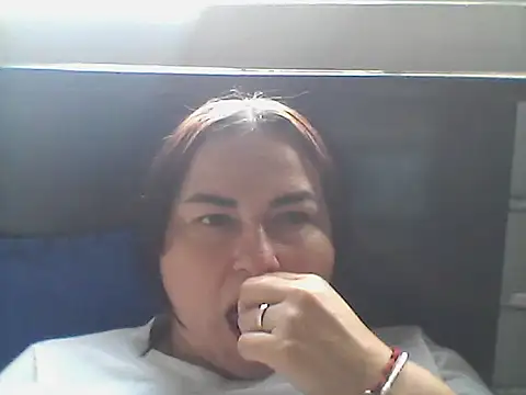 orianaxx01 online show from March 18, 7:19 pm