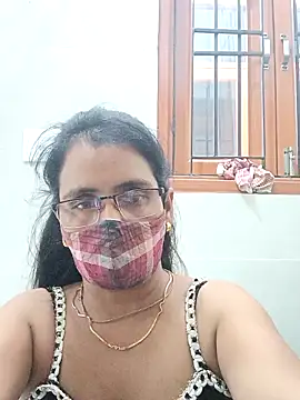 sanjana077 online show from April 3, 9:40 am