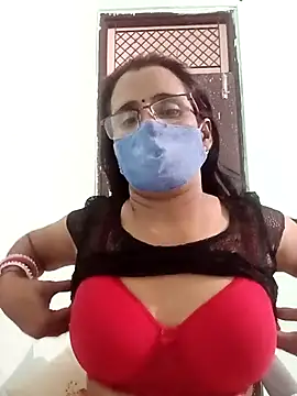 sanjana077 online show from December 2, 6:48 am