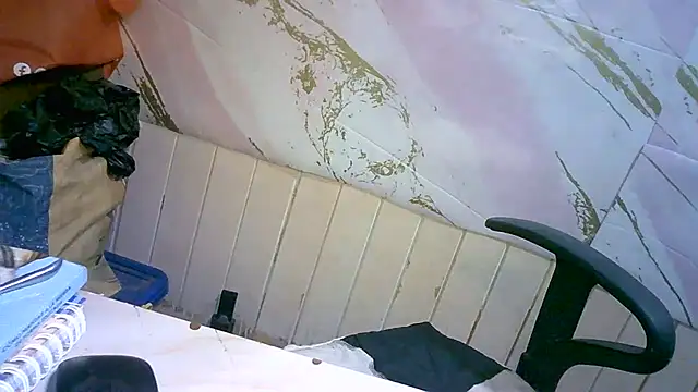 Zulreyna online show from July 14, 4:39 am