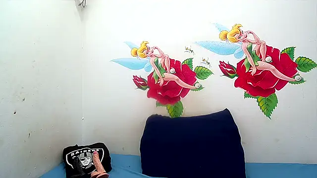 NaughtyChic28 online show from January 12, 10:09 am