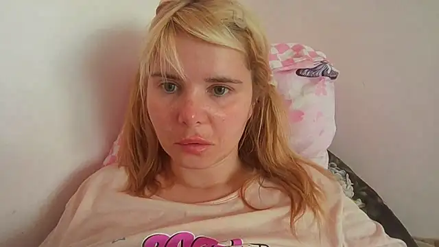 HornyElena online show from July 12, 1:23 pm