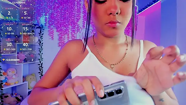  hanna sky online show from November 21, 5:26 pm