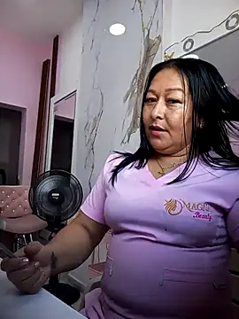 keilaJhonsom1 online show from November 7, 3:50 pm