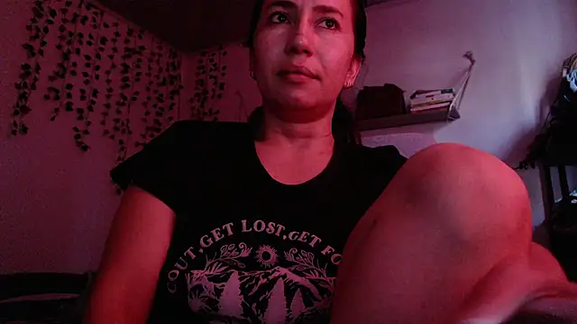 Gaby Jhonson online show from November 6, 10:26 pm