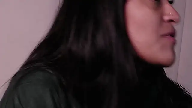 LannyShell online show from March 27, 5:24 pm