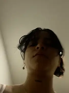  vaiolet owo online show from November 23, 4:48 am