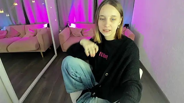 Taya Grey online show from November 12, 12:58 pm