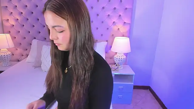 GabyQueens online show from January 6, 5:38 pm