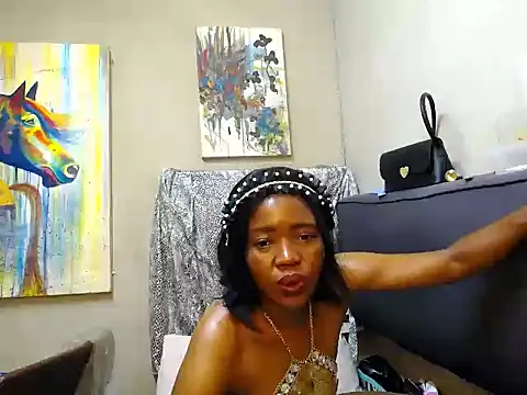 SexyDynamitexxx online show from November 17, 8:20 pm