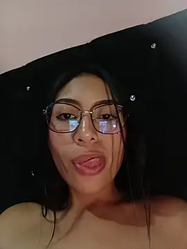 Scarlett Greys online show from December 1, 6:28 am