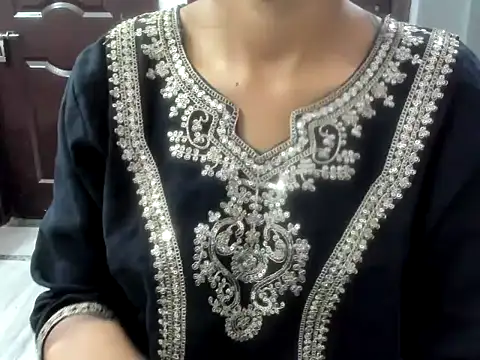 Cute-alishaa online show from December 16, 7:36 am