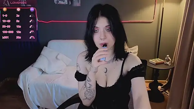 ScarletHarley online show from March 31, 9:09 am