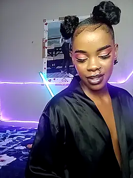 Eve Scarlet online show from March 21, 7:30 pm