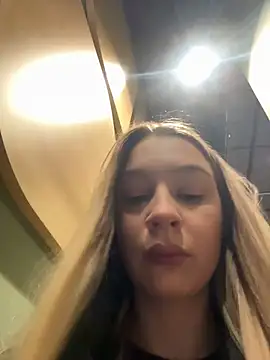 SashaCatt online show from December 4, 7:10 am