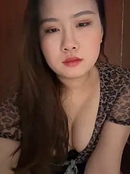 xoxo7799 online show from April 10, 6:58 pm