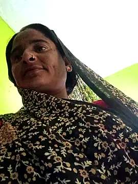 Quin love143 online show from December 5, 6:02 am